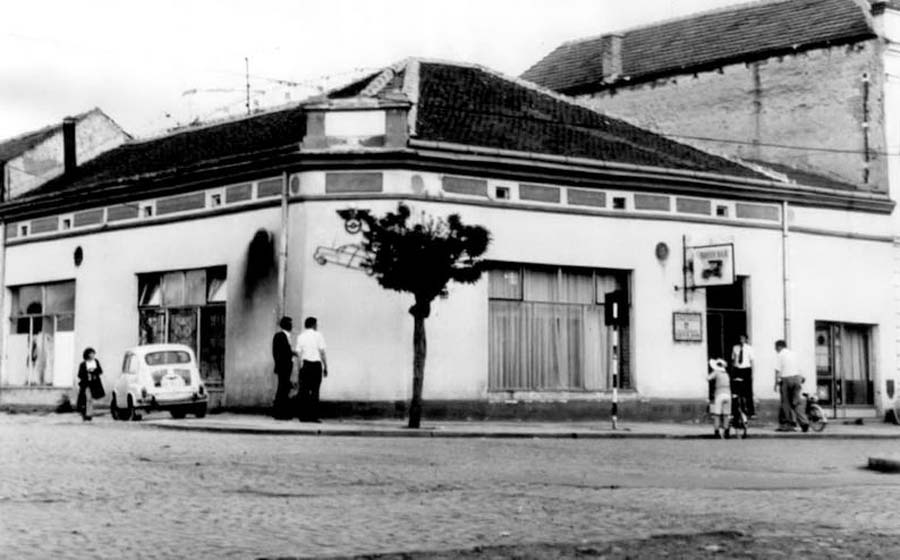 Šofer bar 1979. godine