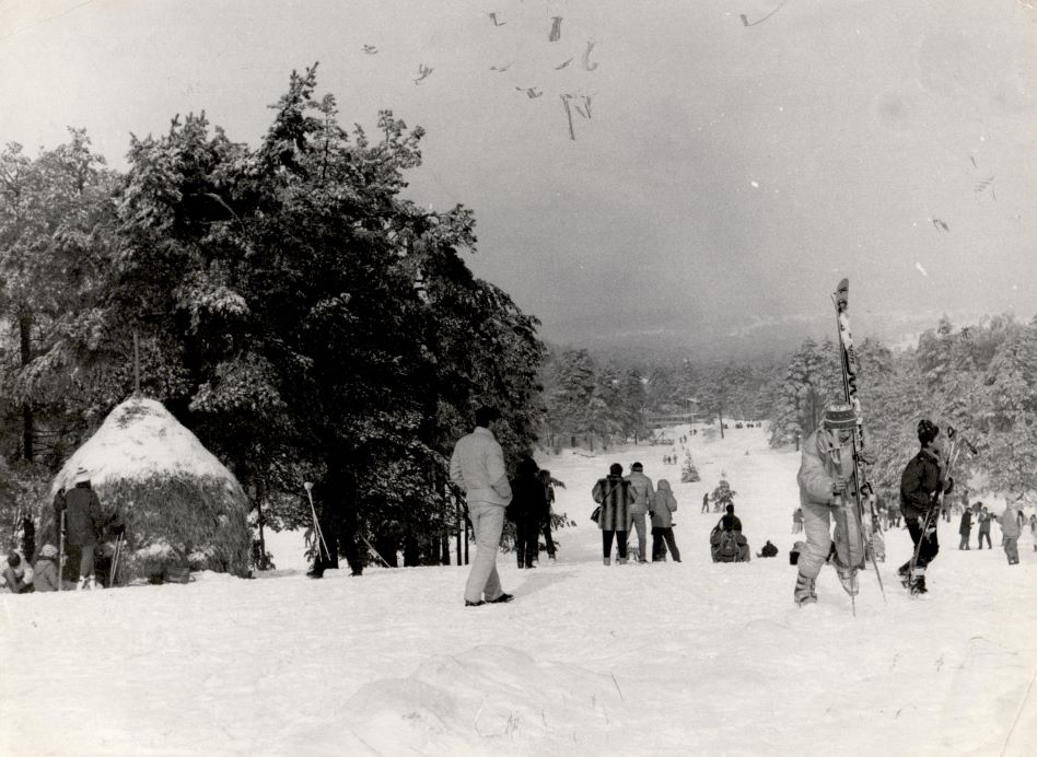 Divčibare zimi – skijanje na stazi bez ski lifta